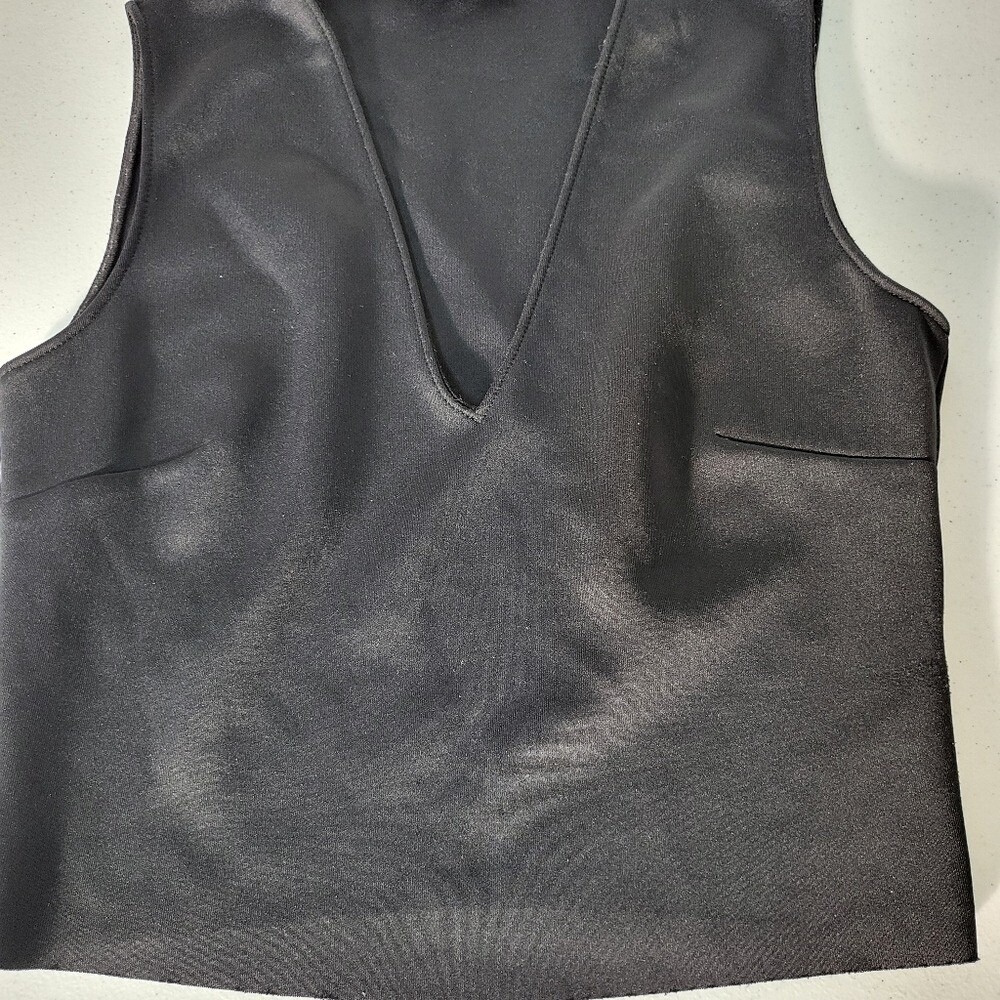 Zara Basic Top V-Neck Sleeveless Fitted Black Tank Top Size Small - Picture 7 of 7